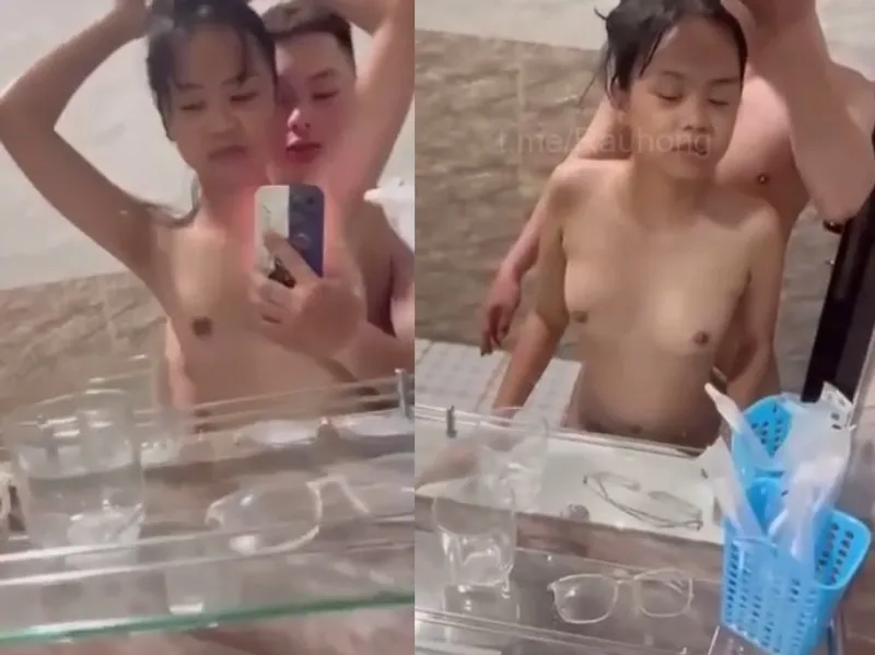 Nhỏ nhắn em cùng người yêu xxx trước gương quay kỉ niệm